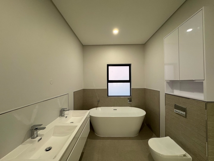 4 Bedroom Property for Sale in Sandown Western Cape